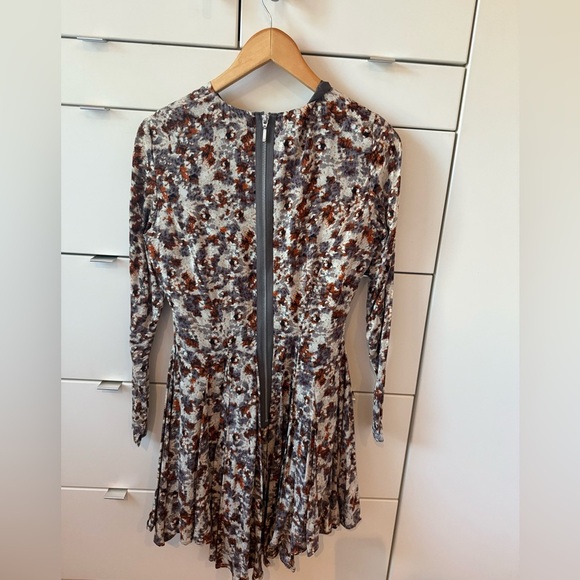 H&M Multicolor Long Sleeve Dress Size 6 - Picture 3 of 5